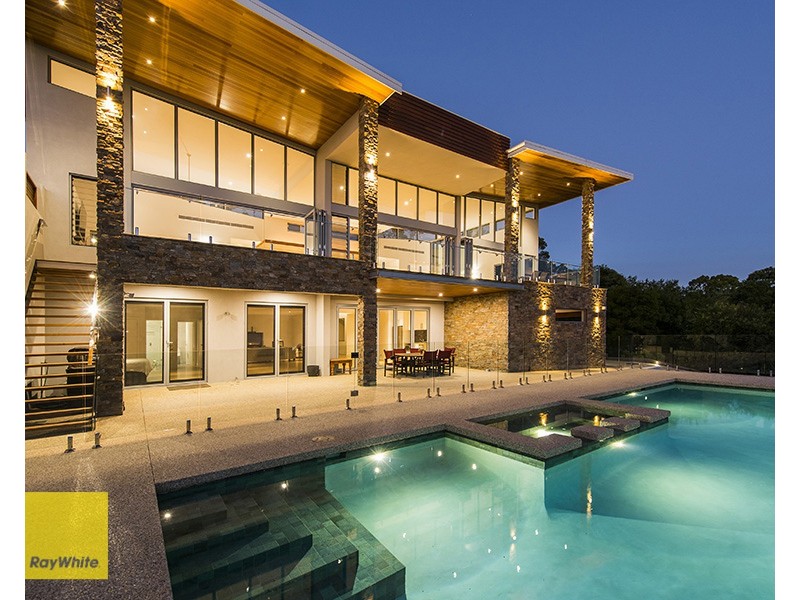 18 Cabarita Road, Kalamunda WA 6076