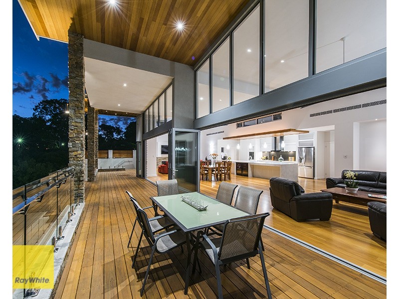 18 Cabarita Road, Kalamunda WA 6076