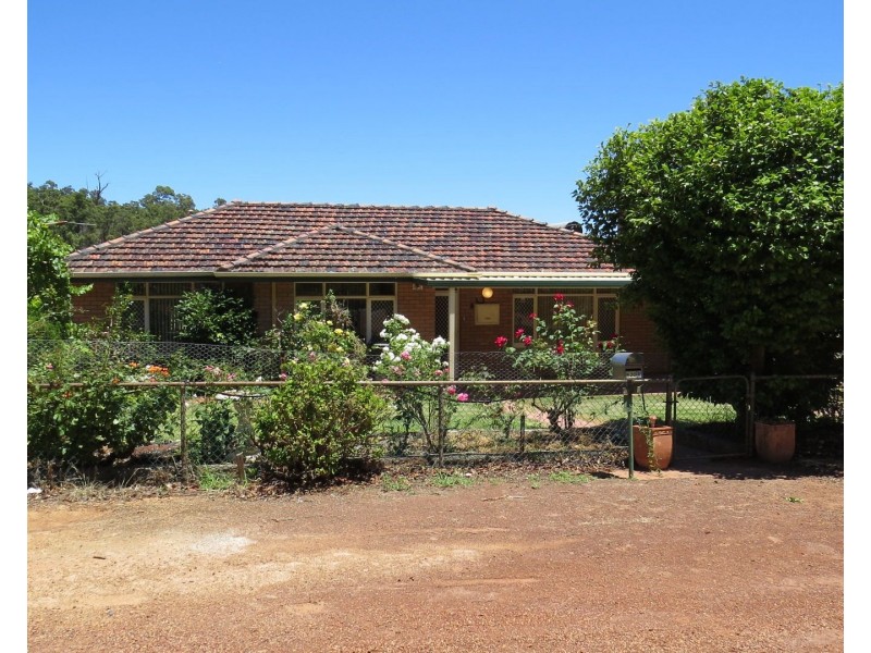 620B Pickering Brook Road, Pickering Brook WA 6076