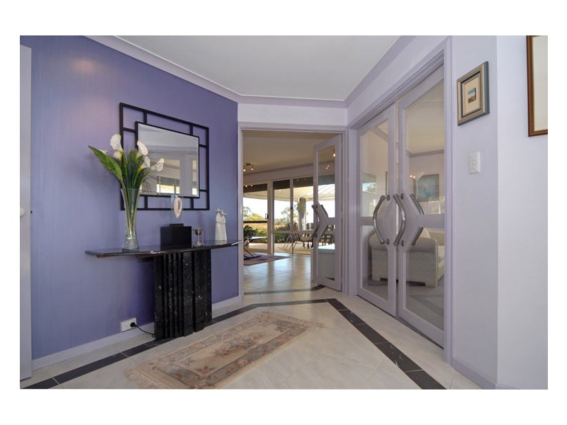 26 Sundew Road, Gooseberry Hill WA 6076