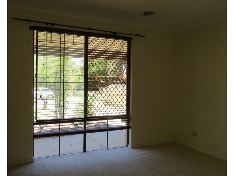 7 Topaz Court, High Wycombe WA 6057