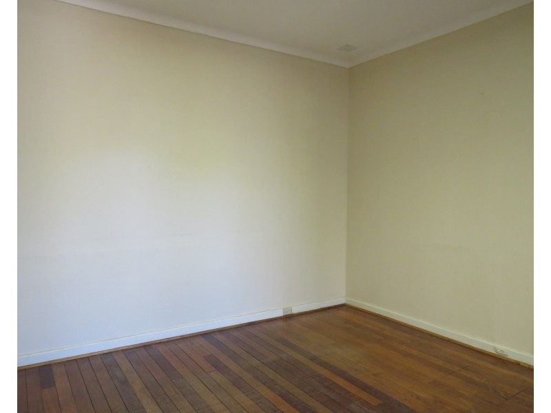 13A Strelitzia Avenue, Forrestfield WA 6058