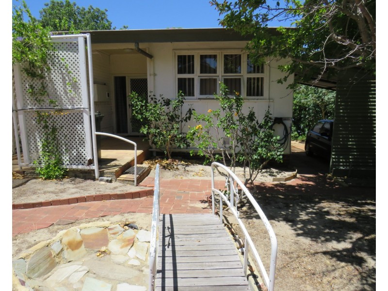 13A Strelitzia Avenue, Forrestfield WA 6058