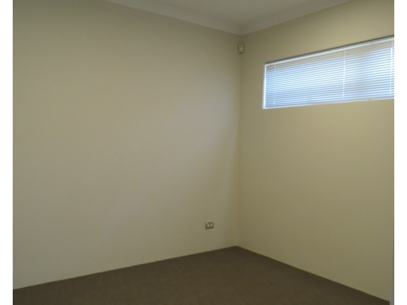 Unit 8, 12 Heath Road, Kalamunda WA 6076