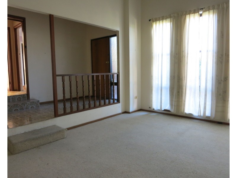 310A Lesmurdie Road, Lesmurdie WA 6076