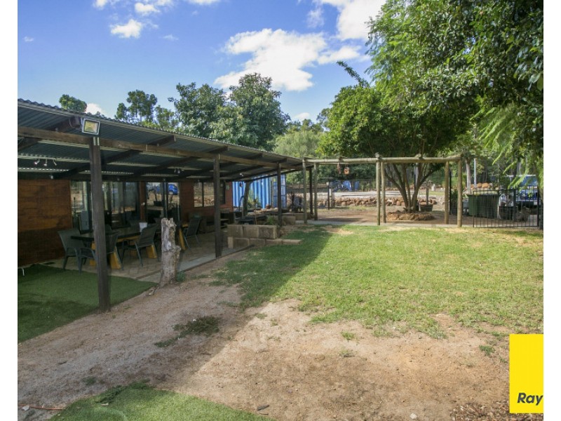 46 Saunders Way, Karragullen WA 6111