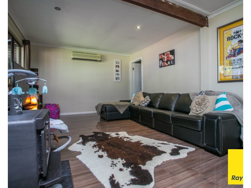 46 Saunders Way, Karragullen WA 6111