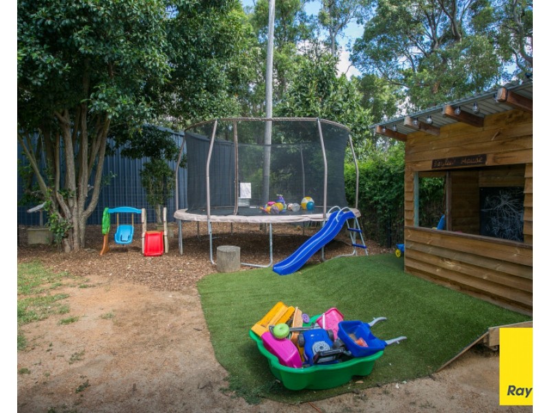 46 Saunders Way, Karragullen WA 6111