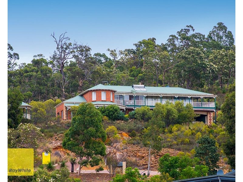 45 Persimmon Place, Kalamunda WA 6076