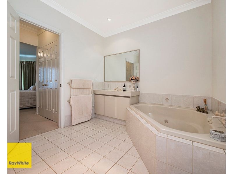 45 Persimmon Place, Kalamunda WA 6076