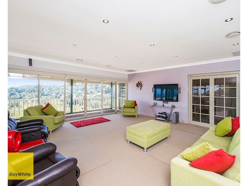 45 Persimmon Place, Kalamunda WA 6076