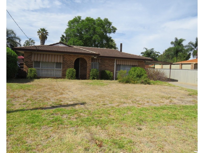 11 Ellison Drive, Langford WA 6147