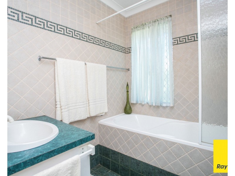 15 Jecks Street, Maida Vale WA 6057