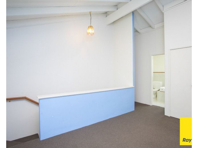 19 Ravenswood Road, Maida Vale WA 6057