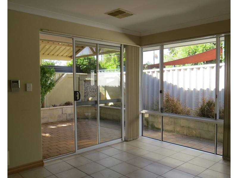 7/7 Warlu Place, High Wycombe WA 6057