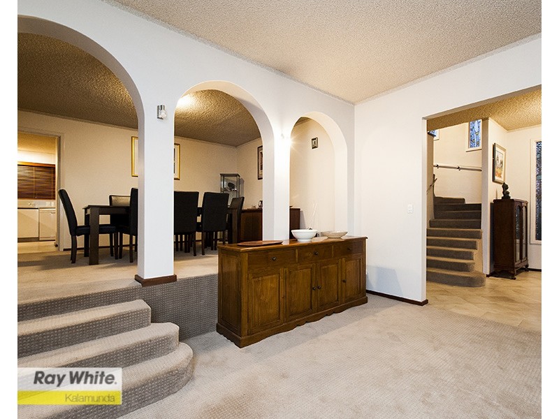 86 Basildon Road, Lesmurdie WA 6076