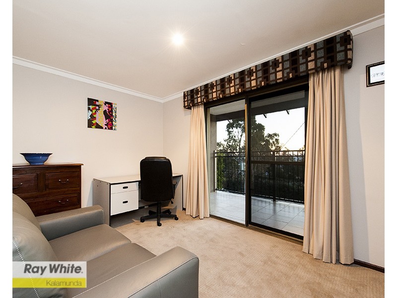 86 Basildon Road, Lesmurdie WA 6076