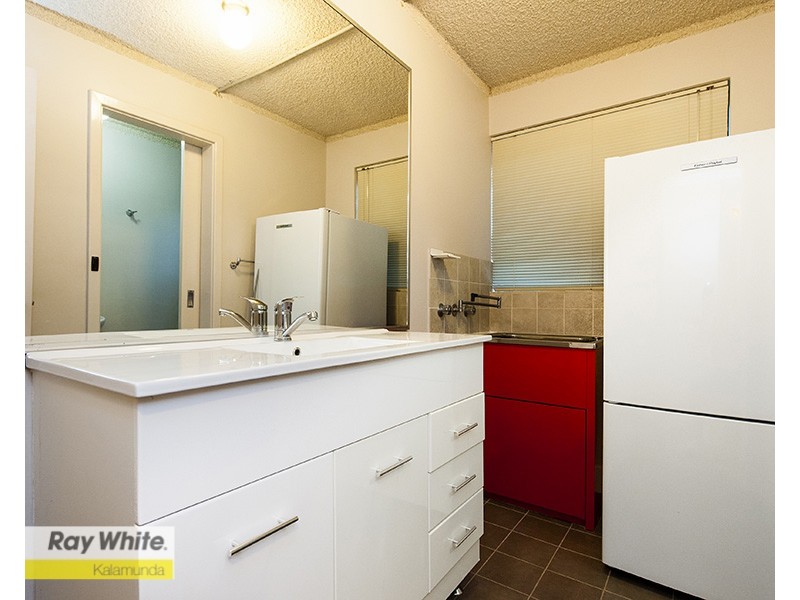 86 Basildon Road, Lesmurdie WA 6076