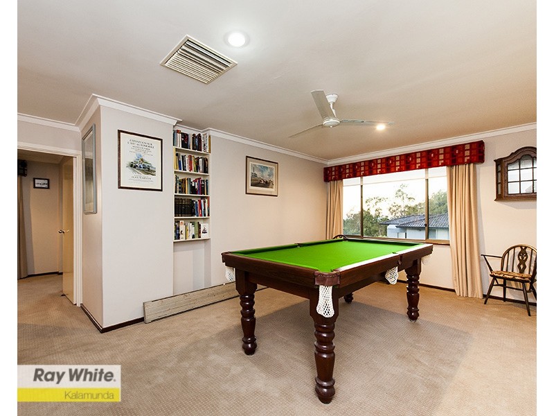 86 Basildon Road, Lesmurdie WA 6076