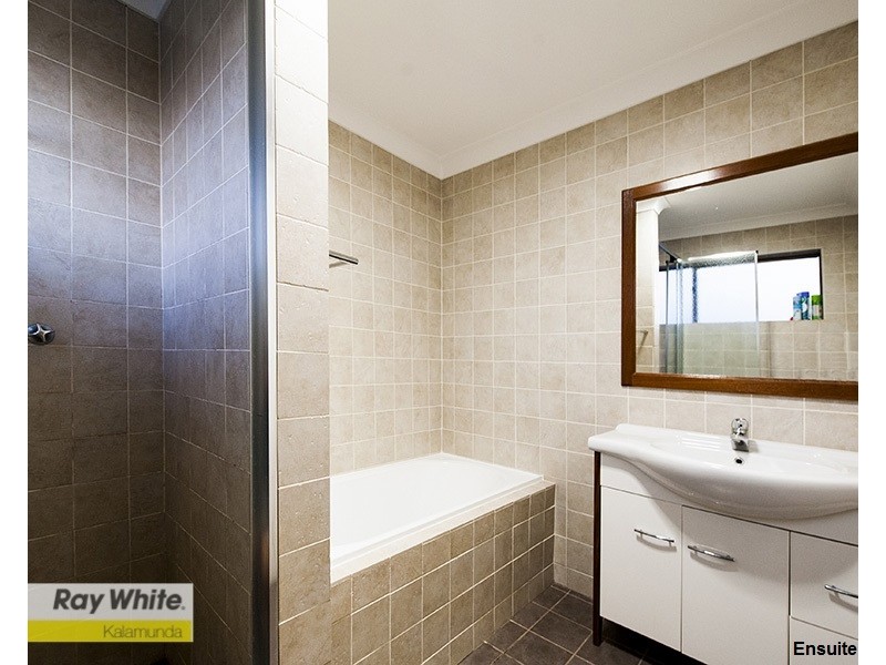 86 Basildon Road, Lesmurdie WA 6076