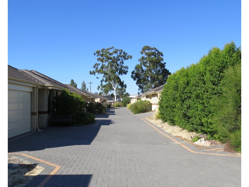 Unit 5/16 Andrea Way, Queens Park WA 6107