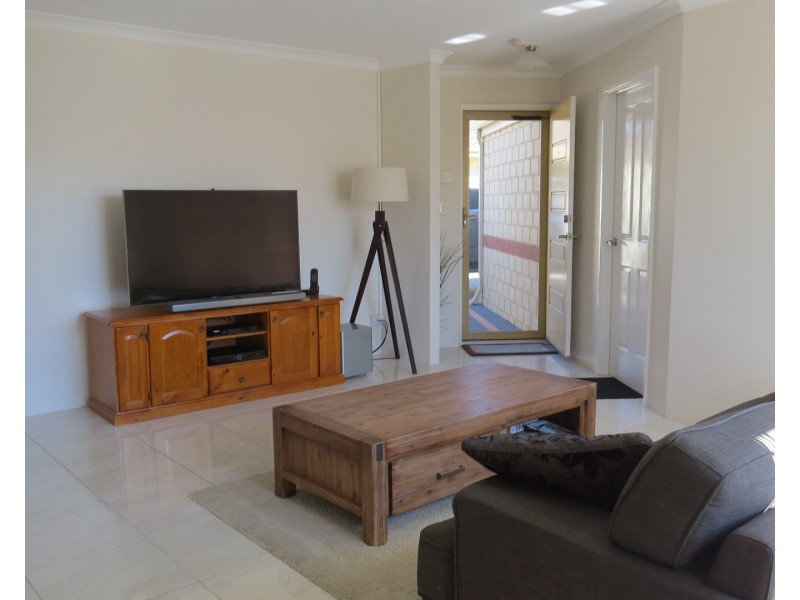 Unit 5/16 Andrea Way, Queens Park WA 6107