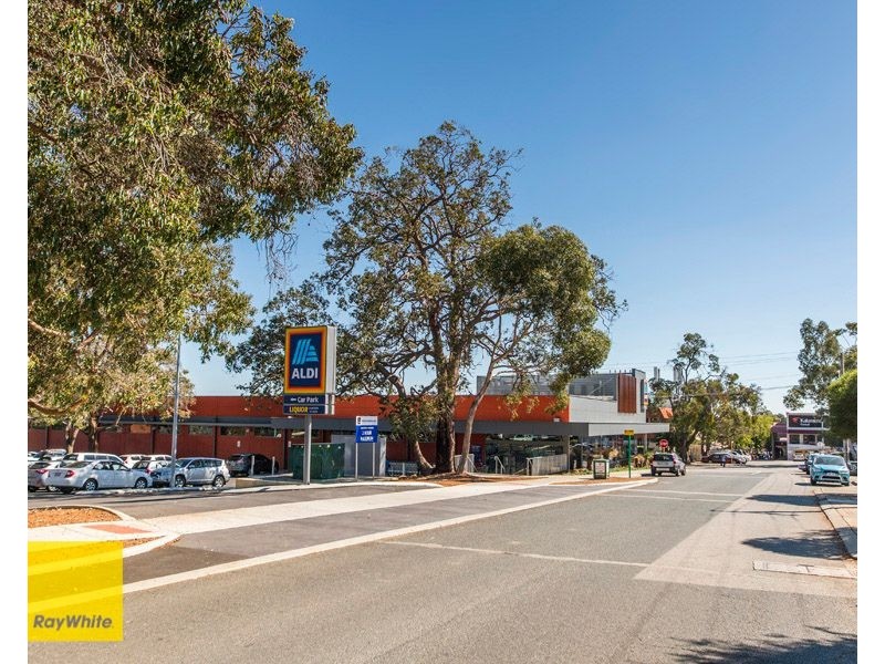 2/23 Central Road, Kalamunda WA 6076