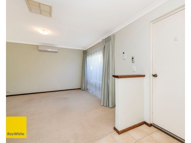 2/23 Central Road, Kalamunda WA 6076