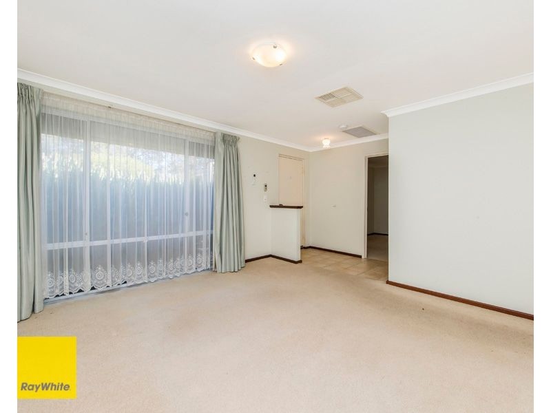 2/23 Central Road, Kalamunda WA 6076