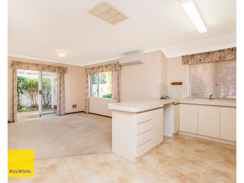 2/23 Central Road, Kalamunda WA 6076