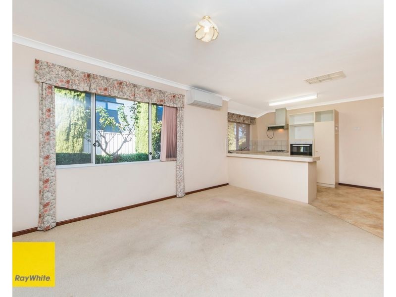 2/23 Central Road, Kalamunda WA 6076