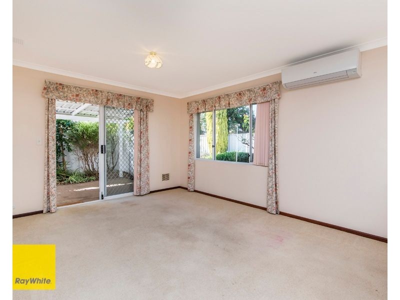 2/23 Central Road, Kalamunda WA 6076