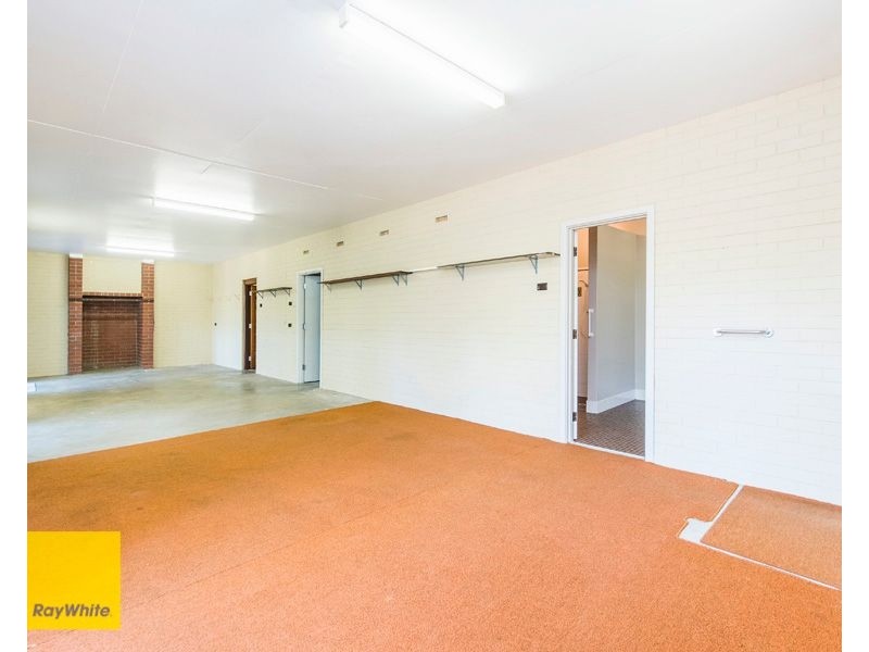 245 Grove Road, Lesmurdie WA 6076