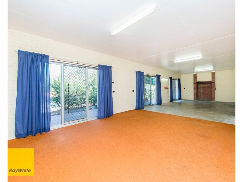 245 Grove Road, Lesmurdie WA 6076