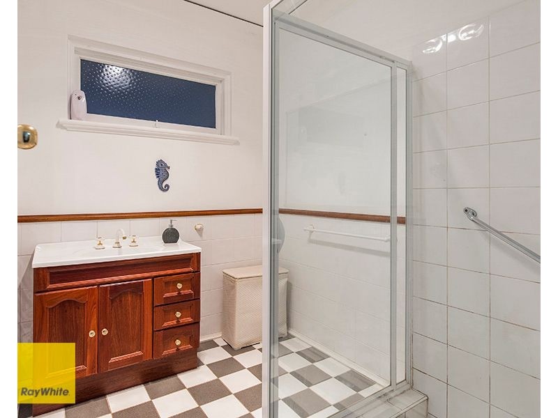 13 Springdale Road, Kalamunda WA 6076