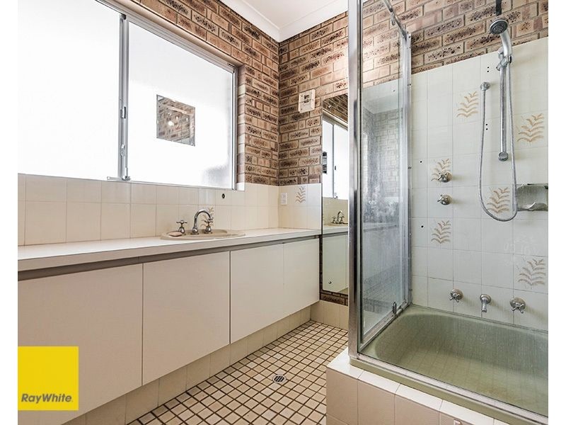 193 Grove Road, Lesmurdie WA 6076