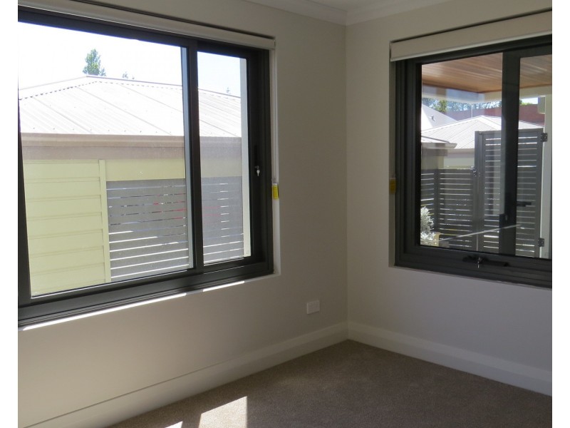 Unit 6/3-5 Kalamunda Road, Kalamunda WA 6076