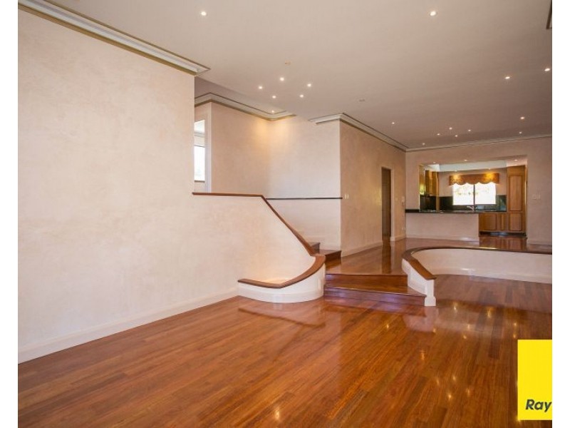 13 Salter Point Parade, Salter Point WA 6152