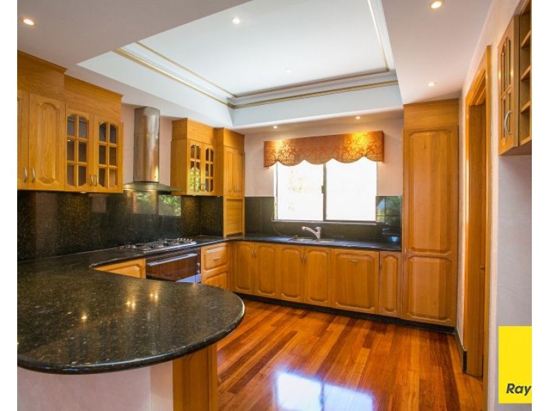 13 Salter Point Parade, Salter Point WA 6152