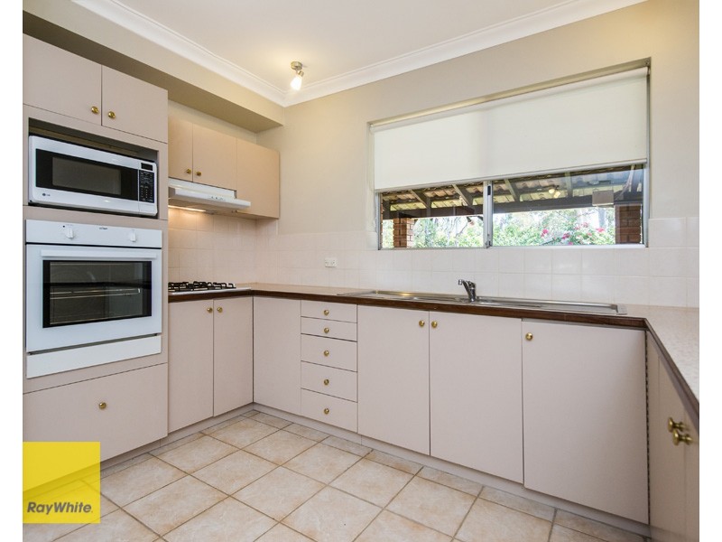 19 Crestview Crescent, Kalamunda WA 6076