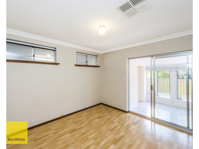 19 Crestview Crescent, Kalamunda WA 6076