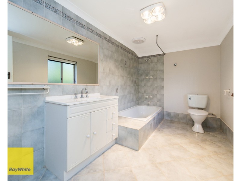 19 Crestview Crescent, Kalamunda WA 6076