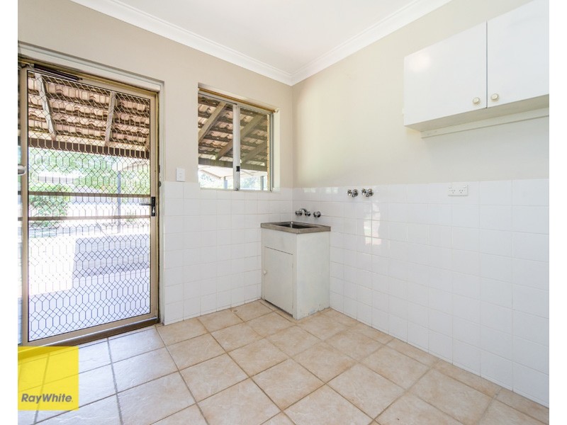 19 Crestview Crescent, Kalamunda WA 6076