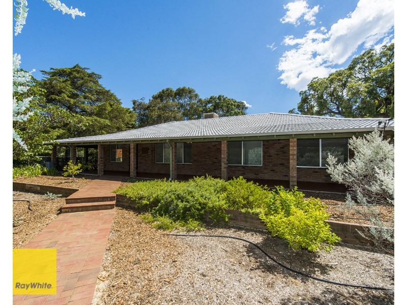 19 Crestview Crescent, Kalamunda WA 6076