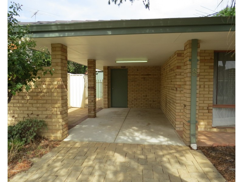 8/16 Leiden Place, Forrestfield WA 6058