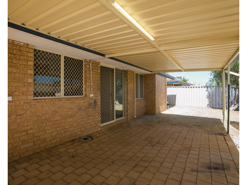 8/378 Holmes Road, Forrestfield WA 6058