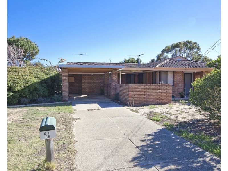 1/69 Agincourt Drive, Forrestfield WA 6058