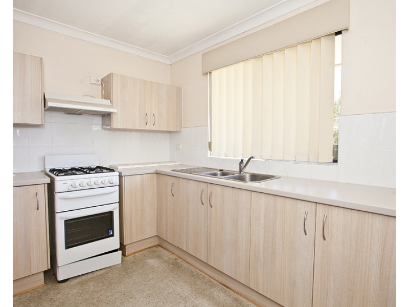 1/69 Agincourt Drive, Forrestfield WA 6058