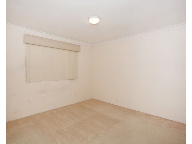 1/69 Agincourt Drive, Forrestfield WA 6058