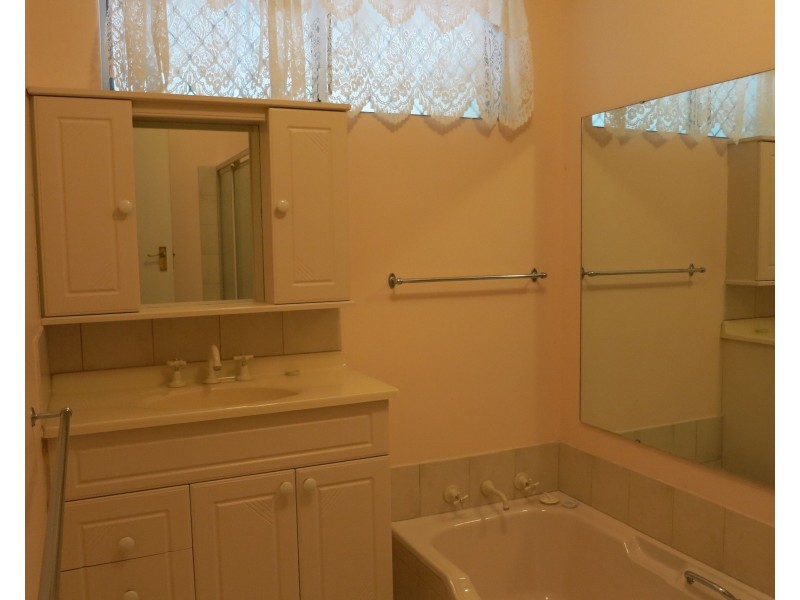 18 Gooseberry Hill Road, Gooseberry Hill WA 6076